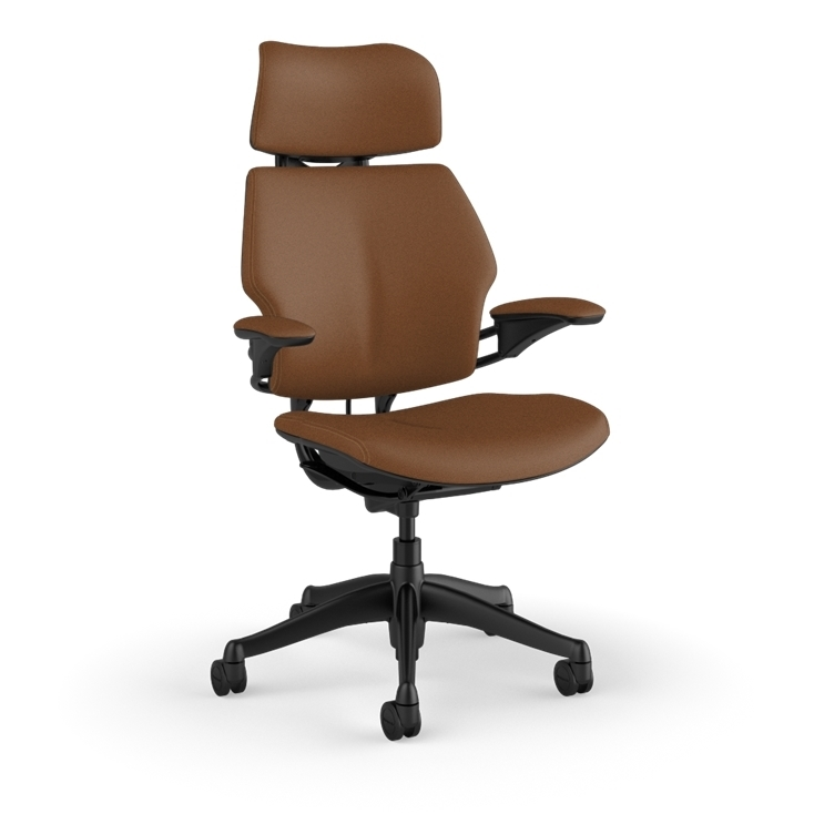 Freedom Ergonomic Executive Chair with Headrest, Black, Saddle Leather (Corvara), front view. Kansas City Office Design.