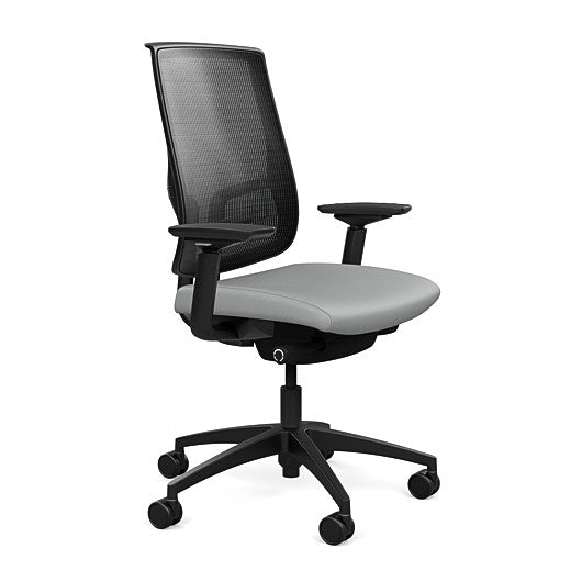 Side view of the Highback SitonIt Focus 2.0 Ergonomic Desk Chair in a black mesh, black frame, platinum vinyl fabric seat. Kansas City Office Design