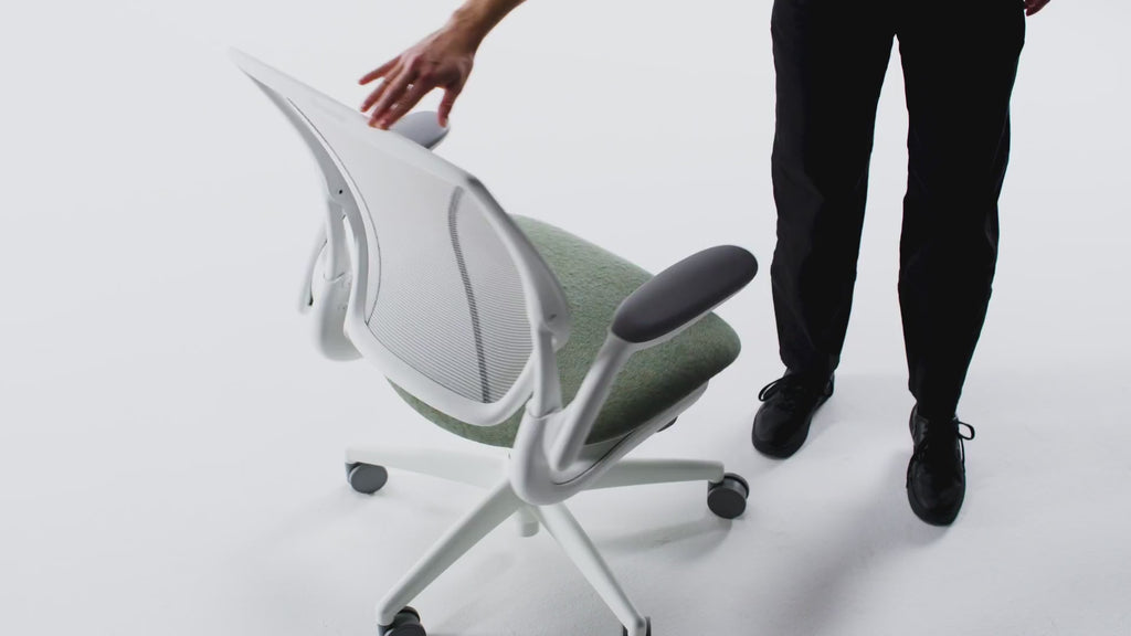 Video of the Humanscale World Chair. Kansas City Office Design.