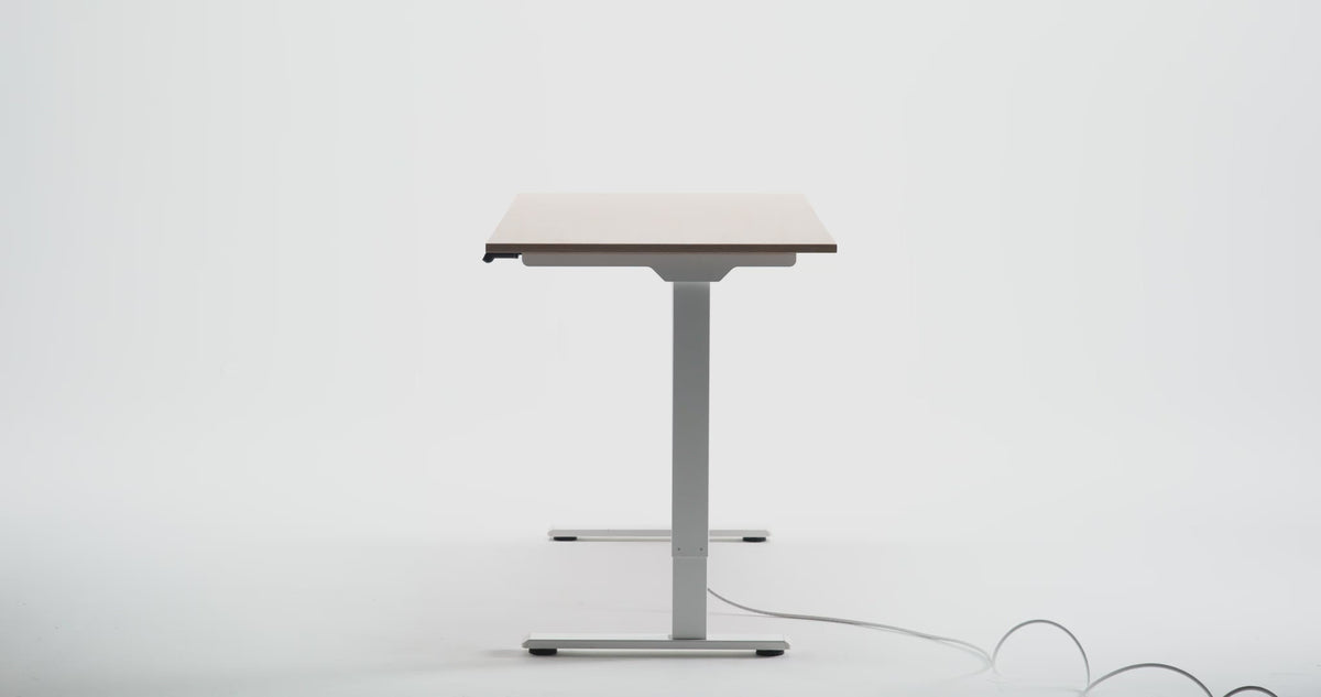 Video of the Humanscale eFloat Go 2.0 Sit-Stand Desk with bamboo top and white base – Kansas City Office Design