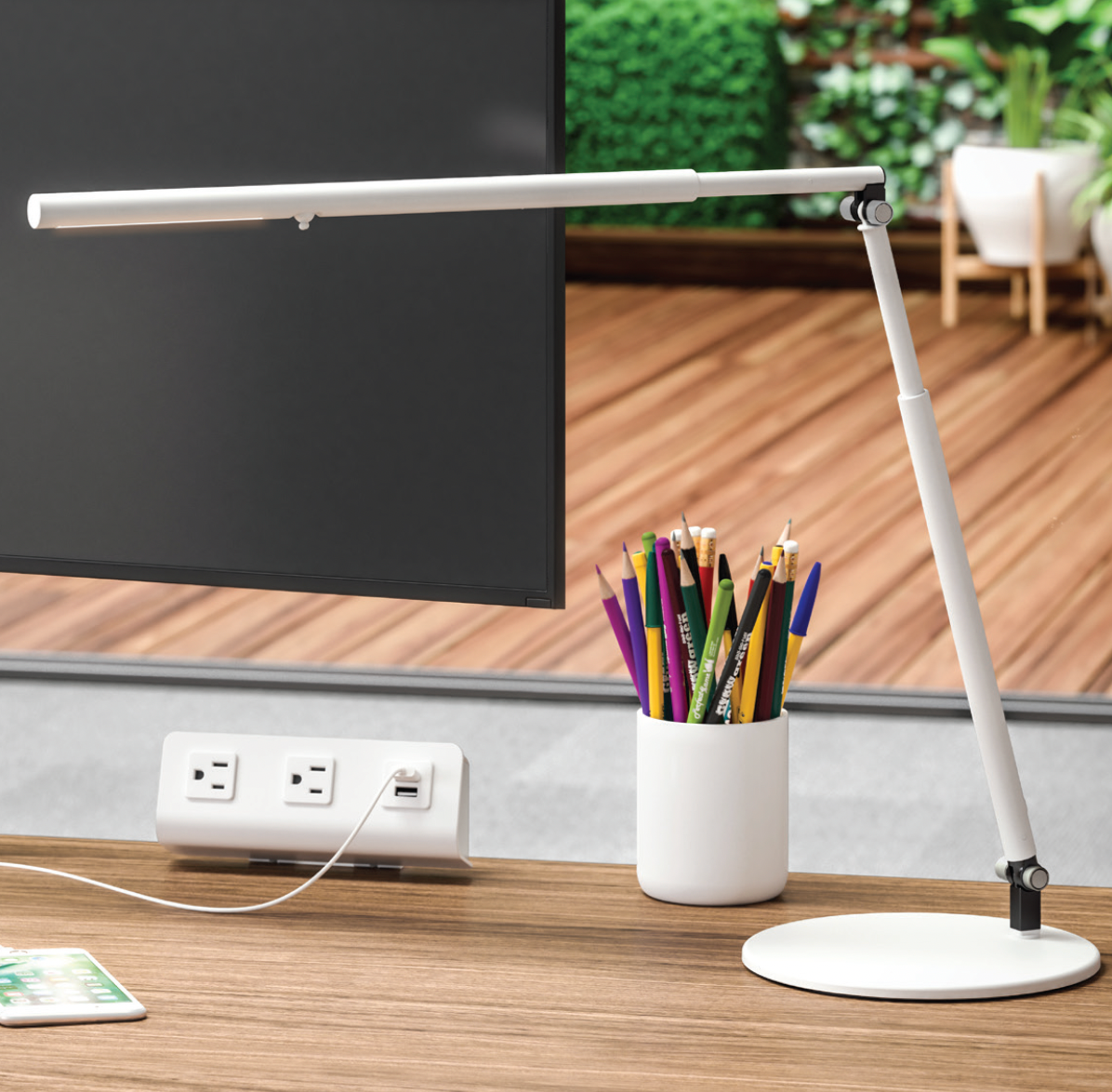 Telescoping LED Task Light with USB-A port | Kansas City Office Furniture